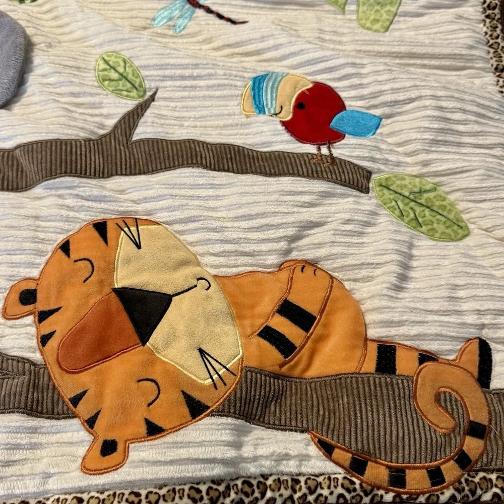 Lambs & Ivy Jungle Safari Friends Crib Quilt 45x35